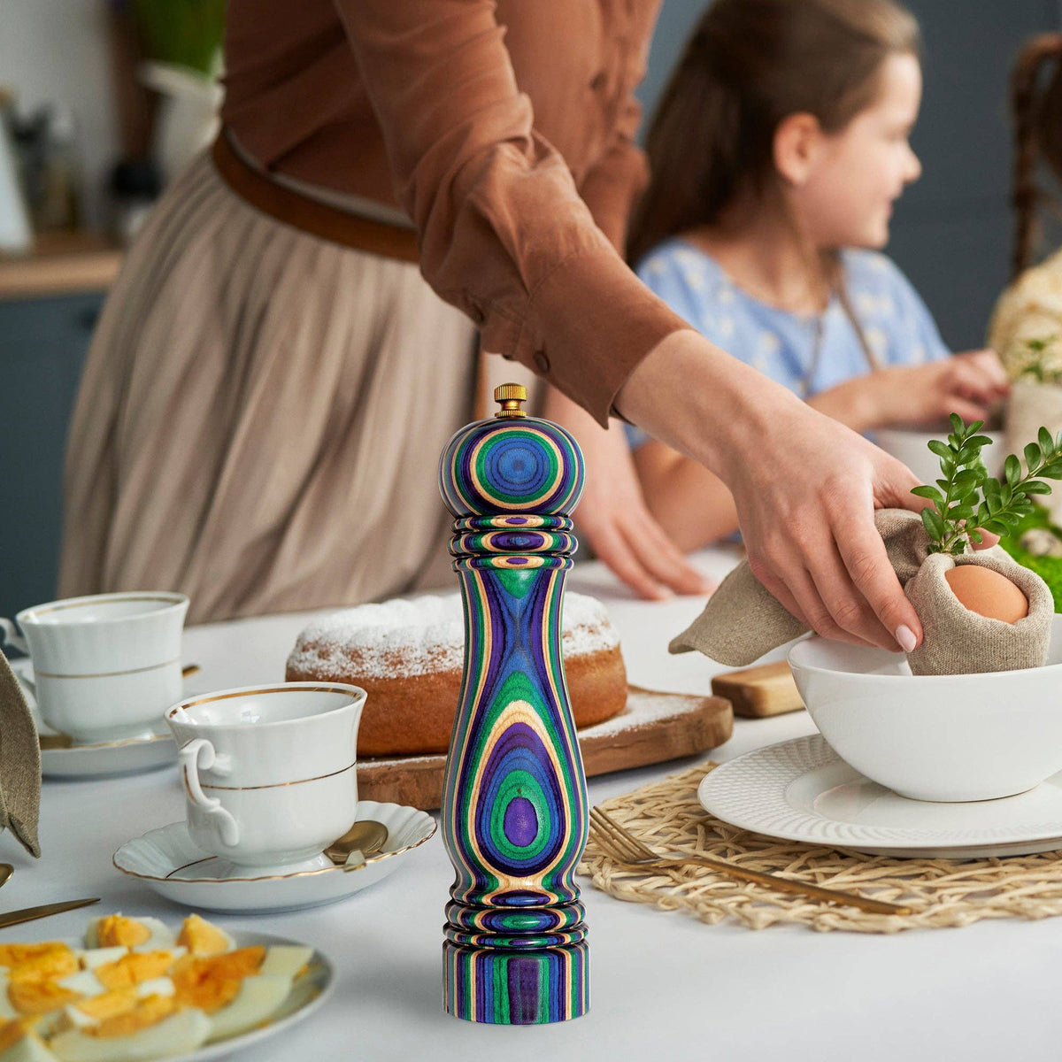 Baltique® Pepper Grinder with Adjustable Mill - A Taste of Kentucky