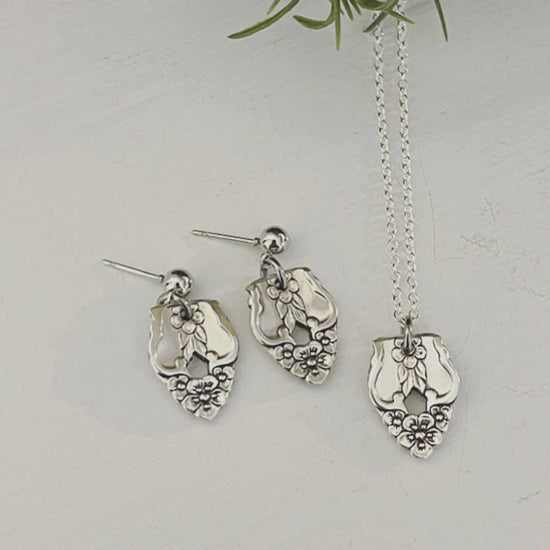 Distinction Vintage Silverware Jewelry Set - A Taste of Kentucky