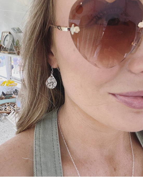 Dainty Daffodil 1950 Earrings - A Taste of Kentucky