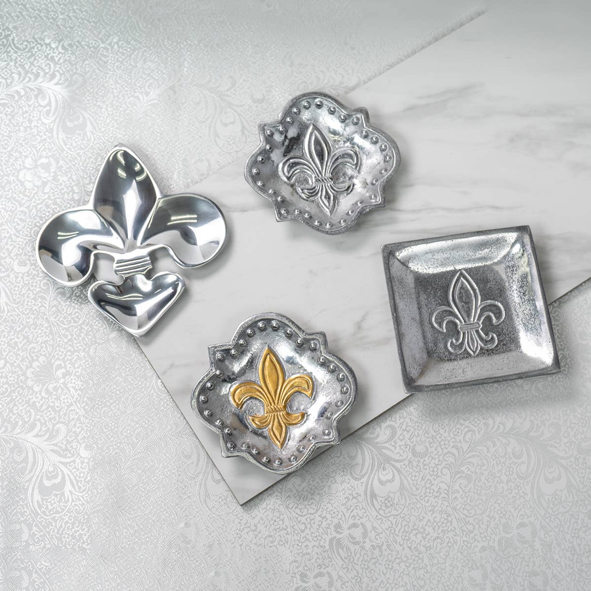 Fleur De Lis Dish