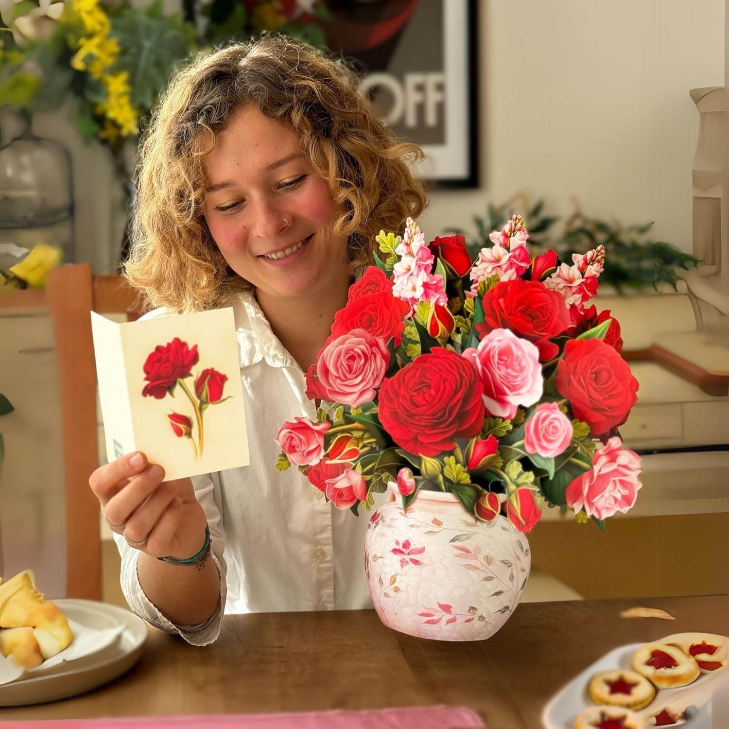 Blooming Roses Pop-Up Bouquet – 3D Paper Flower Card - A Taste of Kentucky