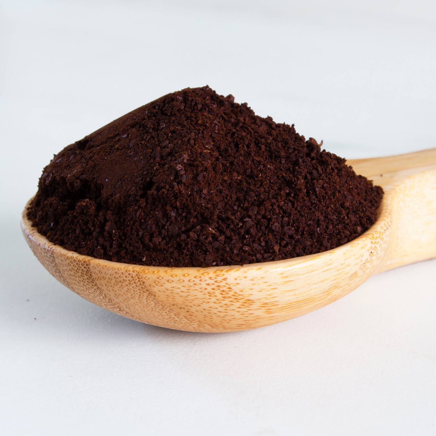 Bamboo Coffee Scoop with Built-In Bag Clip - A Taste of Kentucky