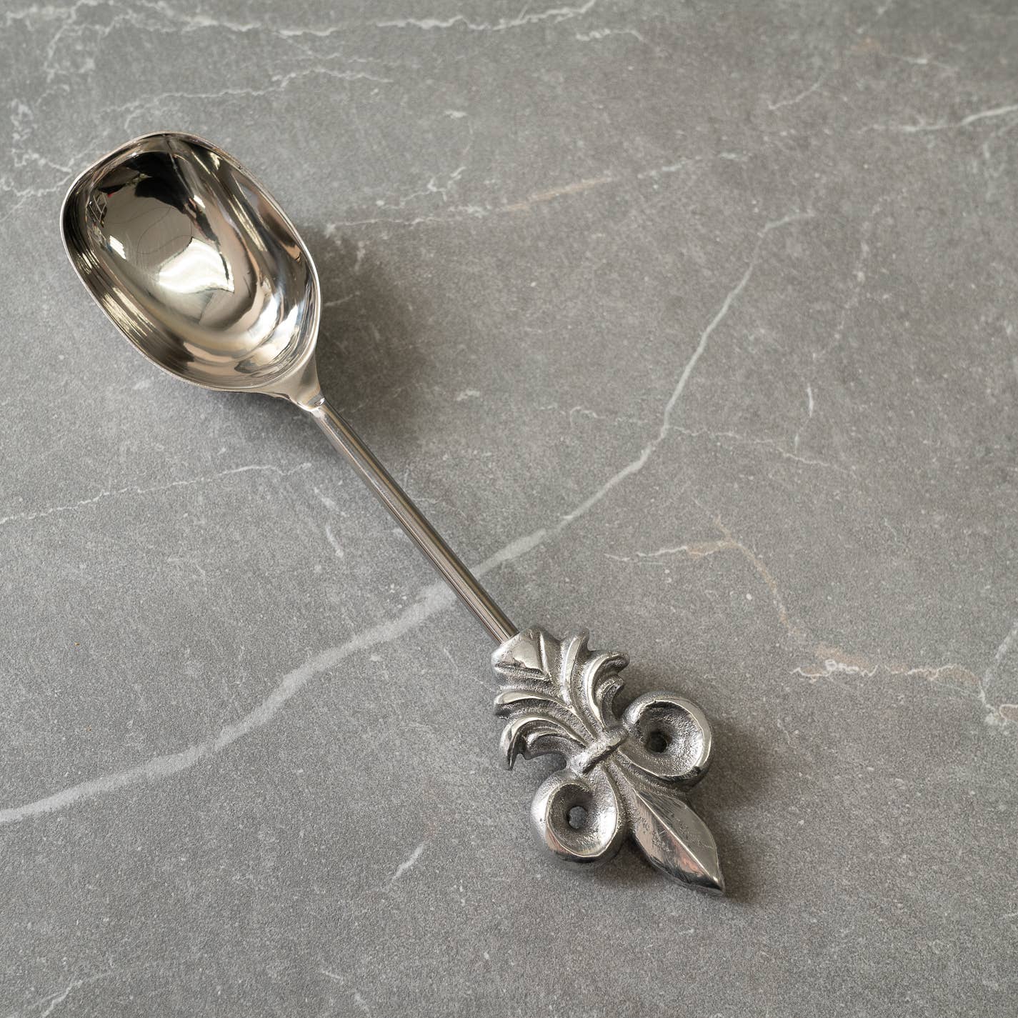 Aluminum Ice Scoop with Fleur De Lis Handle