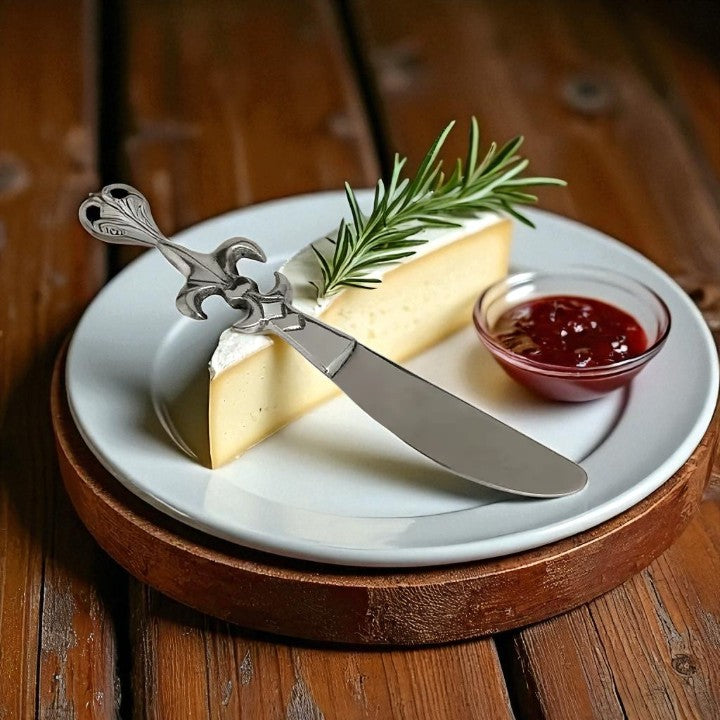 Fleur De Lis Stainless Steel Spreader – 7" - A Taste of Kentucky