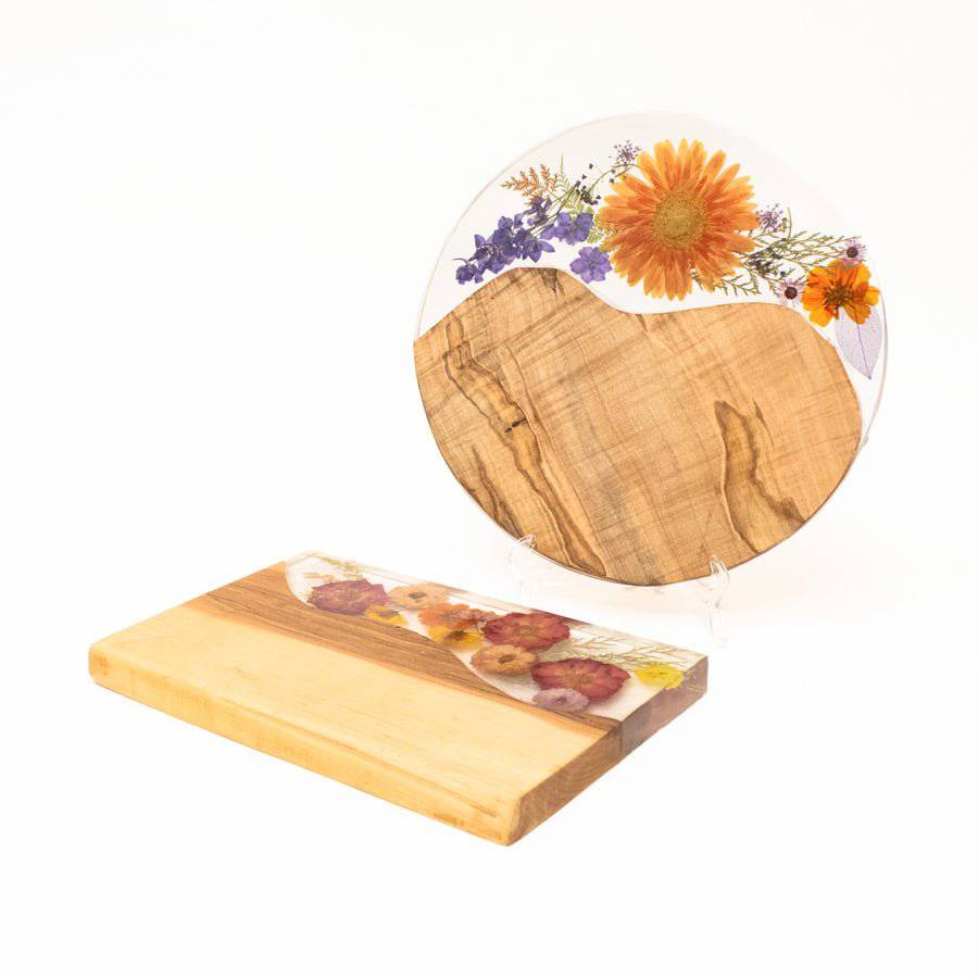 Flower Resin Cutting Board - A Taste of Kentucky